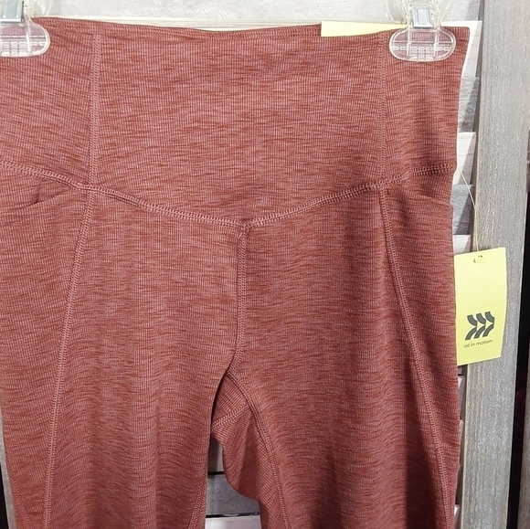 012 - Ribbed Legging | All in Motion | X Small - Picture 4 of 11